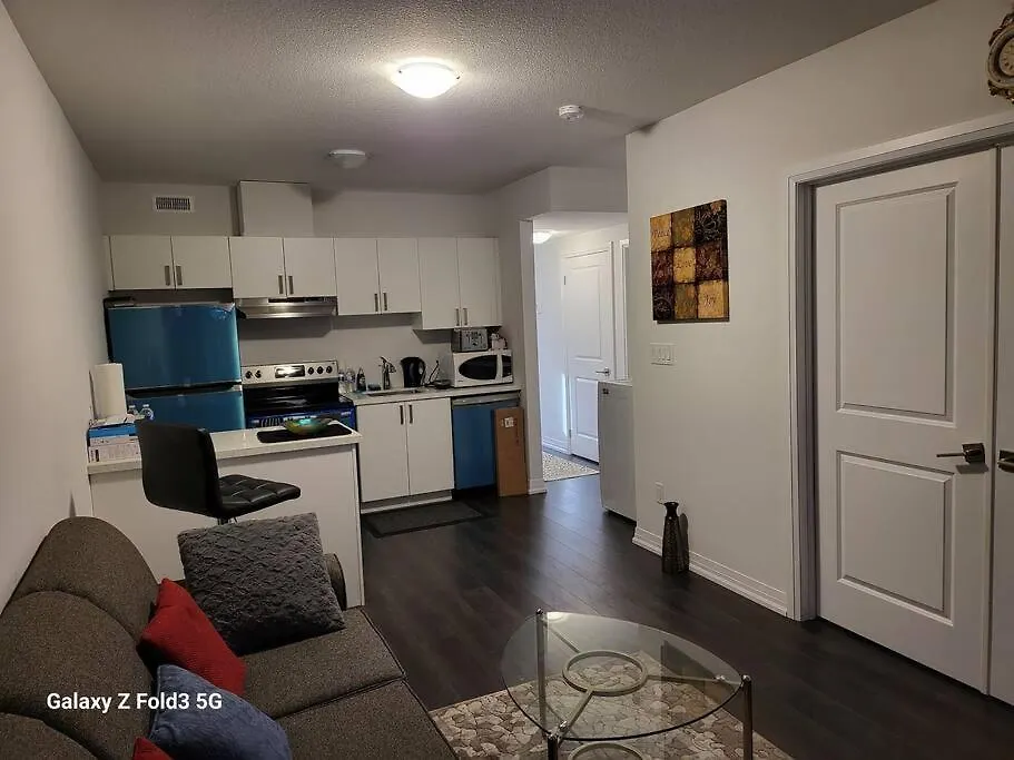 Apartment Lovely 2-Bedroom Town House Niagara Falls