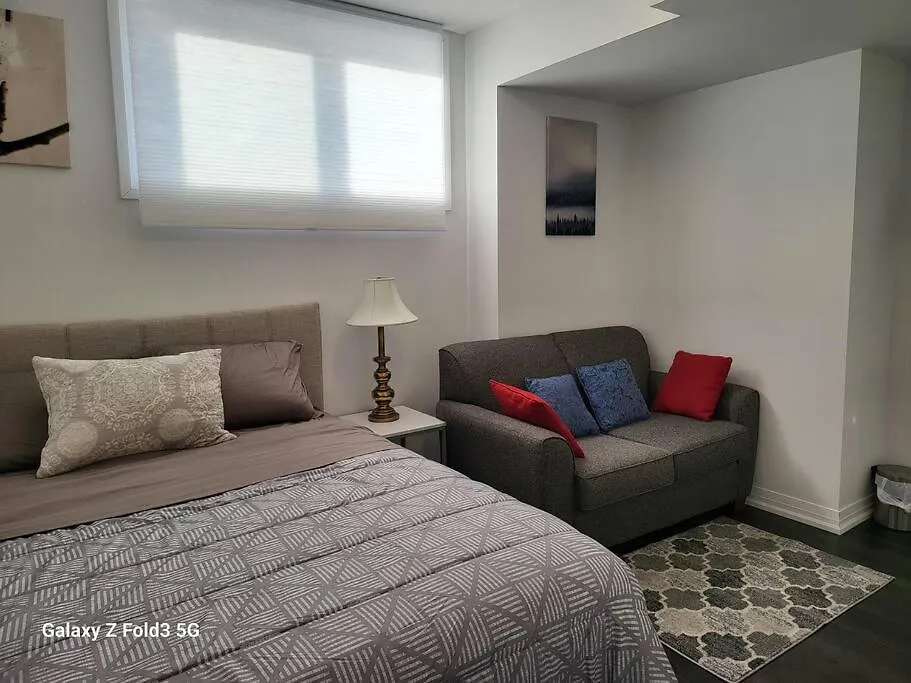 Lovely 2-Bedroom Town House Niagara Falls 0*,