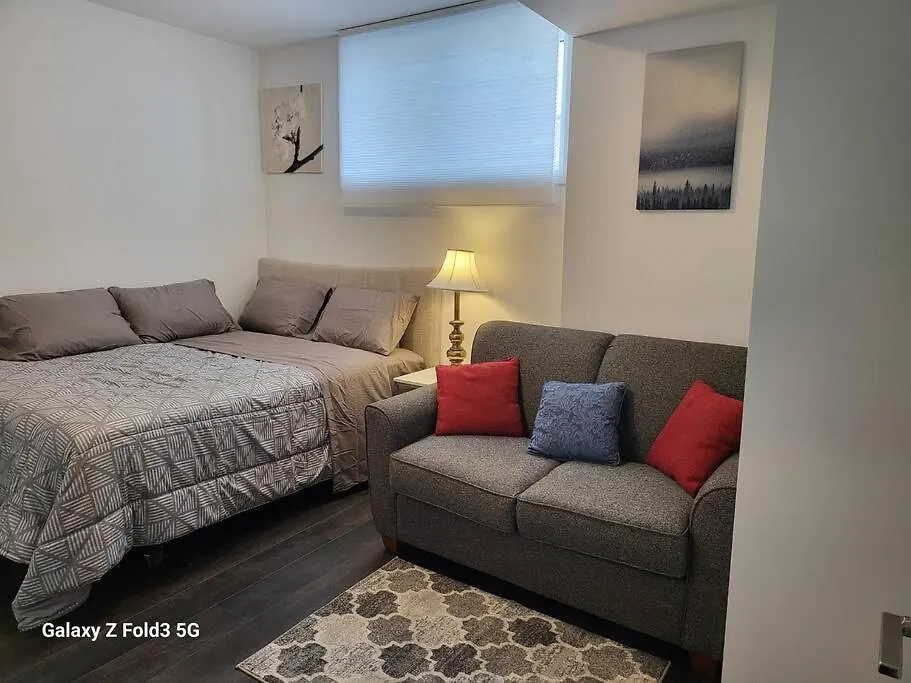 Apartment Lovely 2-Bedroom Town House Niagara Falls